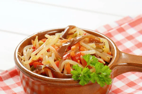 pickled bean sprout salad