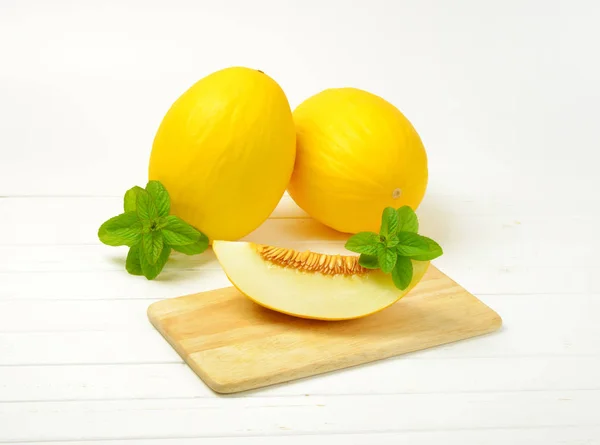 Färska gula meloner — Stockfoto