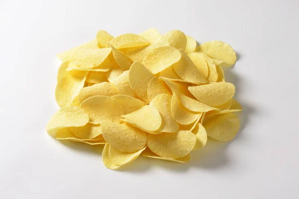 Gesalzene Kartoffelchips — Stockfoto