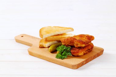 tost ekmekli şinitzel