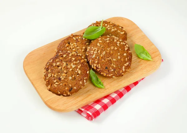 Koekjes met gehakte noten en amandelen — Stockfoto