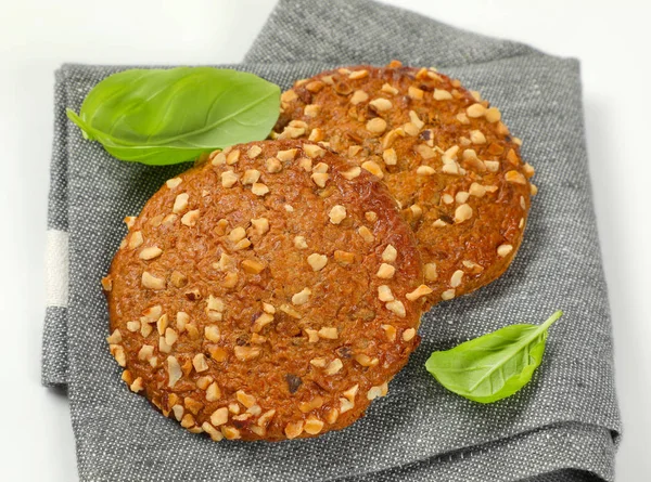 Cookies with chopped nuts and almonds — Stock Photo, Image