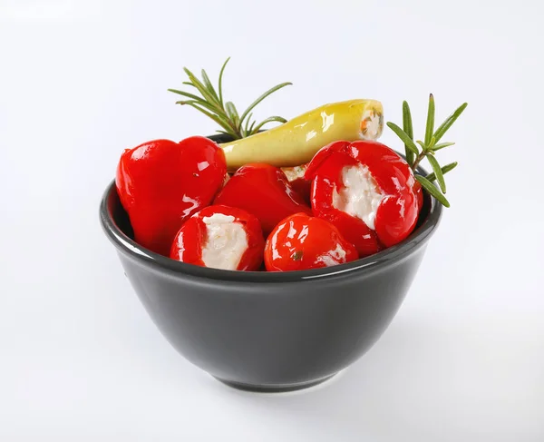 Cheese stuffed red peppers — Stock Photo, Image