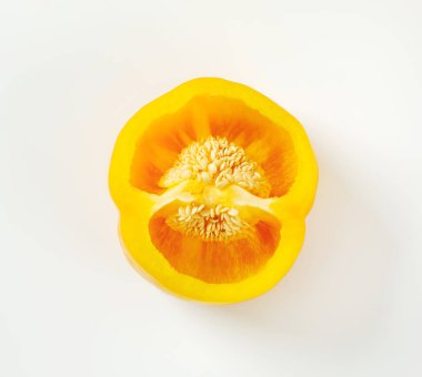 Sarı dolmalık biber