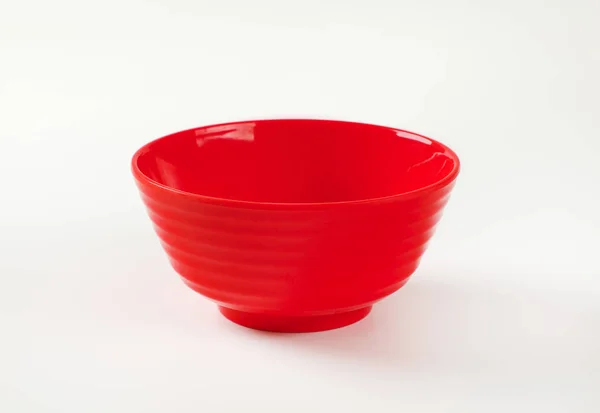 Ciotola di plastica rossa — Foto Stock