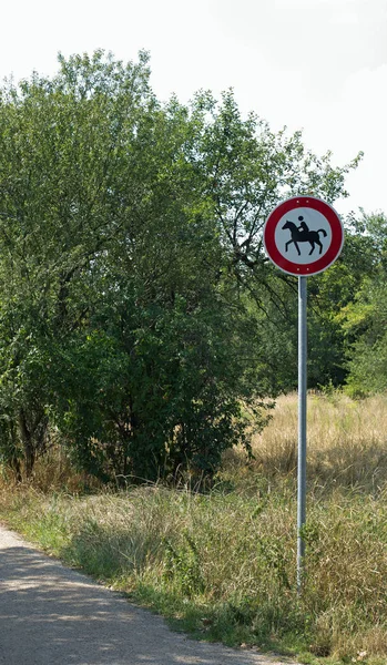 Segnale Stradale Tedesco Equitazione Vietata — Foto Stock