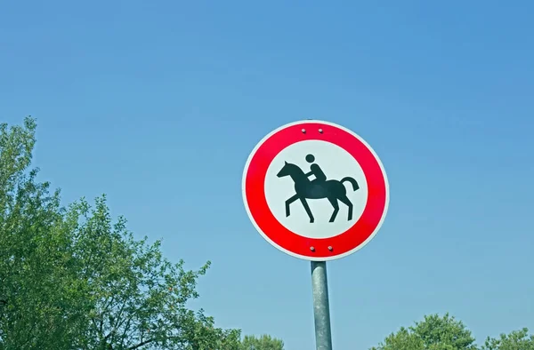 Niemiecki Znak Jazda Zabronione — Zdjęcie stockowe