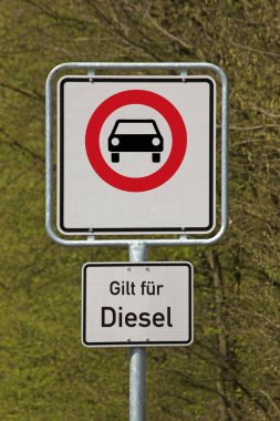 Dizel için Alman metinle yasak Alman trafik işaretleri dizel sürüş için geçerlidir