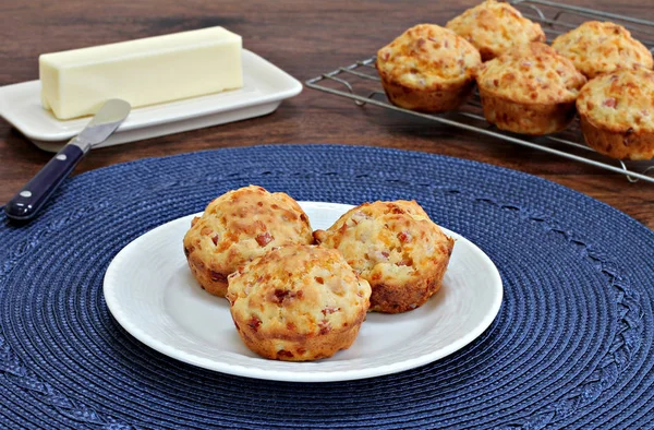 Bacon and Cheddar Cheese Muffins — Stock Photo, Image