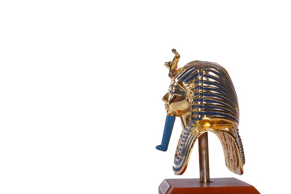 En kopia av Tutankhamuns mask. Dessa exemplar är till salu. — Stockfoto