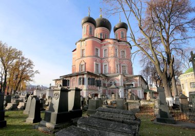 Donskoy Manastırı. Ortaçağ Rusya topraklarında kiliseler - manastır 1591 kurulan ve bir kale eskiden. Moscow, Rusya Federasyonu     