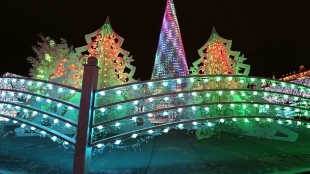 Soirée de Noël Moscou Forêt de musique sur la place Pouchkine (Festival "Voyage à Noël"), Russie — Video
