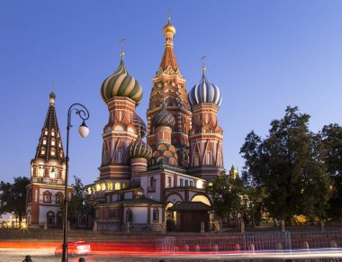 Moskova, Rusya, Kızıl Meydan, Gece Hendek 'teki (Kutsanmış Basil Tapınağı) En Kutsal Theotokos' un Şefaat Katedrali   