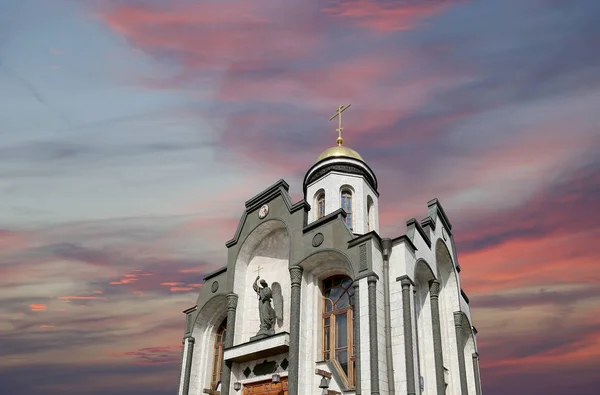 Tanrı aşkına, Kaluga Meydanı, Moskova, Rusya Kazan simgesini Tapınağı — Stok fotoğraf