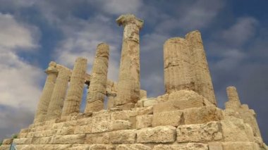 Juno (V-VI yüzyıl M.ö.) Antik Yunan tapınağı, tapınaklar, Agrigento, Sicilya Vadisi. Alan 1997 yılında Unesco mirası listesinde yer yapıldı. 