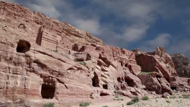 Petra, Jordan, Middle East -- it is a symbol of Jordan, as well as Jordan's most-visited tourist attraction. Petra has been a UNESCO World Heritage Site — Stock Video