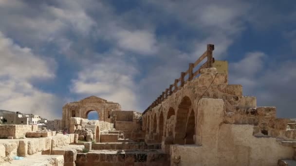 罗马废墟在杰拉什 (杰拉什的古代），约旦城市首都和大城市的约旦杰拉什省 — 图库视频影像