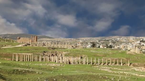 ローマ遺跡ジェラシュ （古代のジャラシュ) のヨルダン都市の首都で最も大きい都市ヨルダン ジェラシュ県 — ストック動画