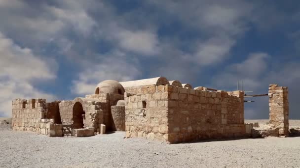 Quseir (Qasr) Castillo del desierto de Amra cerca de Ammán, Jordania. Patrimonio de la humanidad con frescos famosos . — Vídeos de Stock