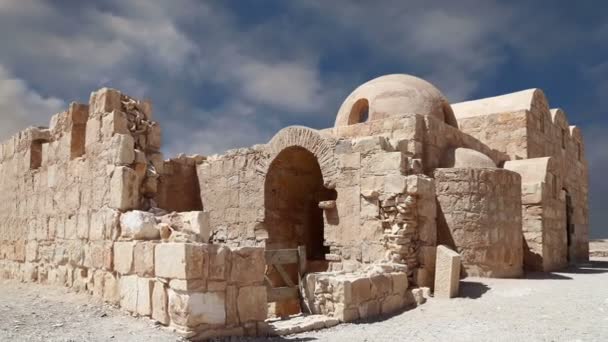 Quseir (Qasr) Castillo del desierto de Amra cerca de Ammán, Jordania. Patrimonio de la humanidad con frescos famosos . — Vídeos de Stock