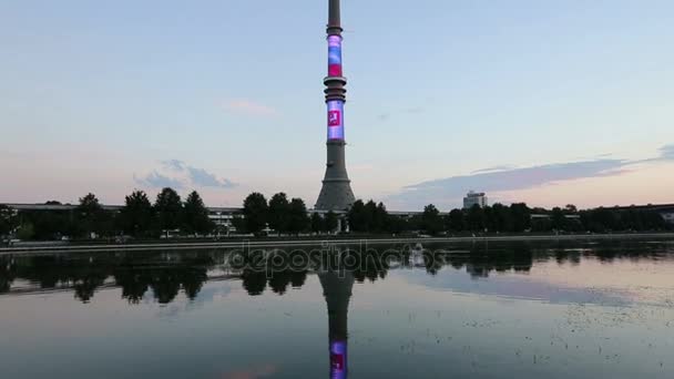 Televizyon (Ostankino) Kulesi gece, Moskova, Rusya Federasyonu — Stok video