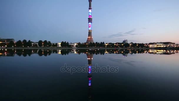 Башня телевидения (Останкино) на Ночь, Москва, Россия — стоковое видео