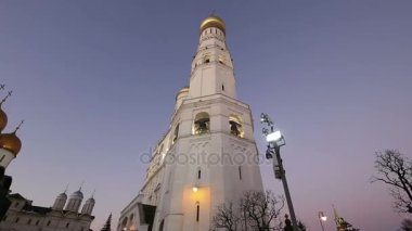 Ivan büyük çan kulesi kompleksi geceleri. Katedral Meydanı, Moskova Kremlin ' içinde. UNESCO Dünya Miras Listesi 