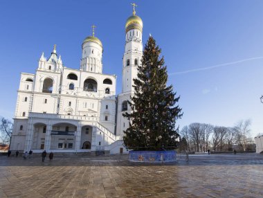 Ivan (Christmas) yılbaşı ağacı ile büyük çan kulesi karmaşık. Katedral Meydanı, Moskova Kremlin ' içinde. UNESCO Dünya Miras Listesi   