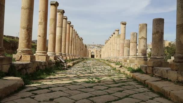 Ρωμαϊκά ευρήματα στην πόλη της jerash (ΓΕΡΑΣΑ της αρχαιότητας), Ιορδανίας, πρωτεύουσα και μεγαλύτερη πόλη της jerash Κυβερνείο, Ιορδανία — Αρχείο Βίντεο
