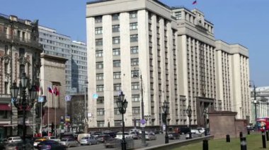 Devlet Duma Rusya Federasyonu Federal Meclisi binası. Okhotny Ryad Street, 1/2, Moskova, Rusya bina adresidir.