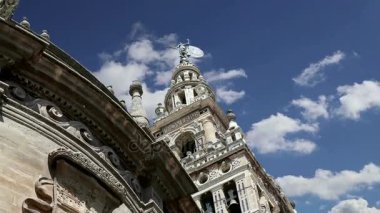 Seville--bkz: Andalusia, İspanya Saint Mary Katedrali--Katedrali dünyanın üçüncü büyük kilise ve tamamlanma içinde 1500 o zaman yapıldı dünyanın en büyük.