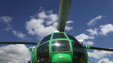 rotor ve modern askeri helikopterler closeup gövde bölümü detayları 