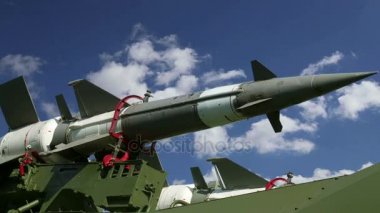 modern Rus uçaksavar füzeleri gökyüzü 