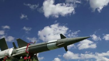 modern Rus uçaksavar füzeleri gökyüzü 