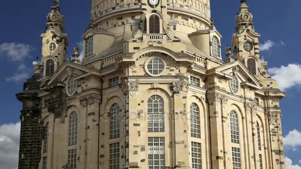 Die Dresdner Frauenkirche ist eine lutherische Kirche in Dresden, Deutschland