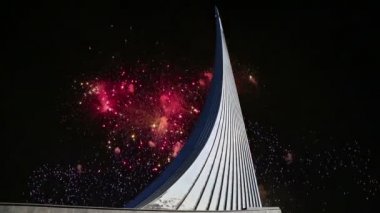 Fatihler alan anıt Park açık havada Cosmonautics Müzesi ve havai fişek, Vdnk sergi yakınındaki Merkezi, Moskova, Rusya  