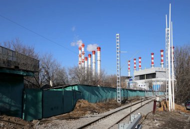 Santral duman yığınlar, Moskova, Rusya ile yanan kömür