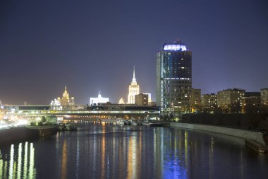 Gece görüş-in kule 2000, Moskova Uluslararası İş Merkezi (şehir). Rusya  