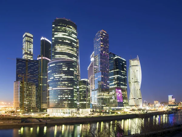 Skyscrapers International Business Center (City) at night, Moscow, Russia — Stock Photo, Image