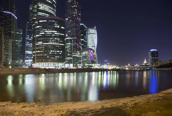 Skyscrapers International Business Center (City) at night, Moscow, Russia — Stock Photo, Image