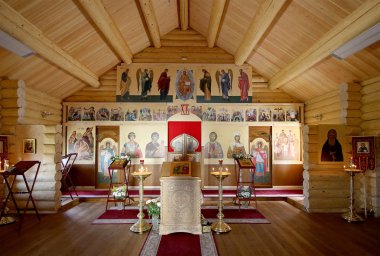 İç Modern ahşap Ortodoks Kilisesi, Moskova, Rusya  