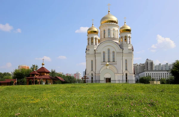 Chiesa ortodossa moderna a Mosca, Russia — Foto Stock
