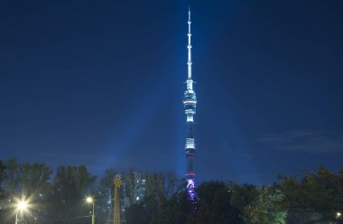 Televizyon (Ostankino) Kulesi gece, Moskova, Rusya Federasyonu  