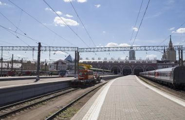 Trende Kazansky demiryolu terminali (Kazansky vokzal)--dokuz demiryolu terminalleri, Moskova, Rusya biridir. Mimar Alexey Shchusev tarafından tasarımına göre modern Bina İnşaatı 1913 yılında başladı ve 1940 yılında sona erdi 