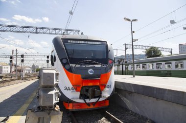 Moskova yolcu platformu (terminal Kursky demiryolu) tren Rusya'nın Moskova kentinde dokuz ana tren istasyonları biridir 
