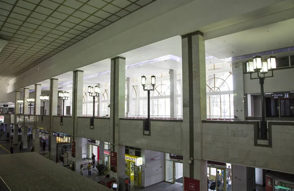 Wnętrze dworca Paweleckiego--jest jednym z dziewięciu głównych dworcach w Moskwie — Zdjęcie stockowe