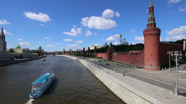 View of the Kremlin, Moscow, Russia--the most popular view of Moscow — Stock Video