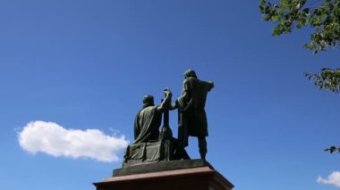 Çikolatalı ve Pojarsky Anıtı (1818 yılında inşa edilmiştir), Kızıl Meydan, Moskova, Rusya 