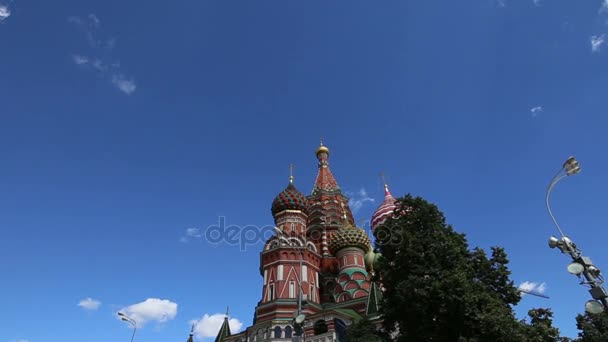 Cathédrale Saint-Basile (Temple de Basile le Bienheureux), Place Rouge, Moscou, Russie — Video