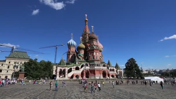 Katedrála Saint Basil (chrám z bazalky požehnaný), Rudé náměstí, Moskva, Rusko — Stock video